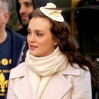 Leighton Meester dressed a winter jacket on the set of 'Gossip Girl' | Picture 112642